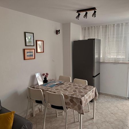 Apartment Ella Mare Zadar Exterior photo